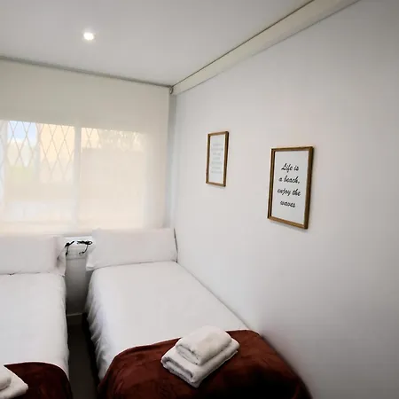 2 Y Magnifica Terraza Apartment *