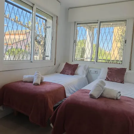 2 Y Magnifica Terraza Apartment *
