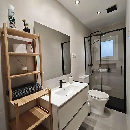 2 Y Magnifica Terraza Кастельдефельс